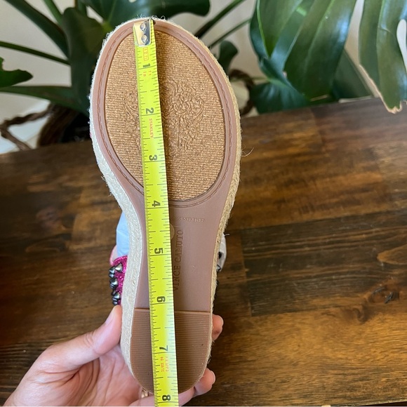 Vince Camuto Adalina Metal Rivets Glitter Wedges Size 3M - Picture 8 of 9